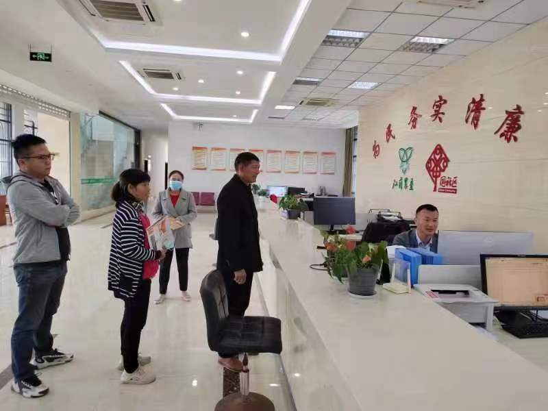 淮海農場社區開展首批退役軍人優待證發放工作.jpg