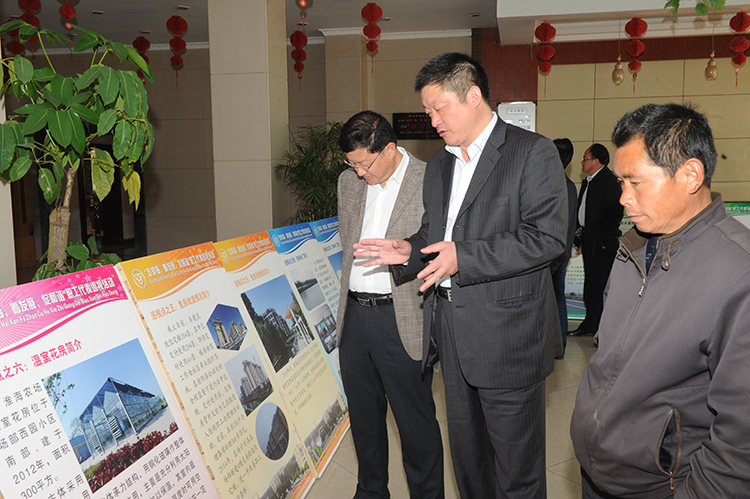 場(chǎng)工會(huì)開展“走農(nóng)場(chǎng)、看發(fā)展、促和諧”職工代表巡視活動(dòng)1.jpg